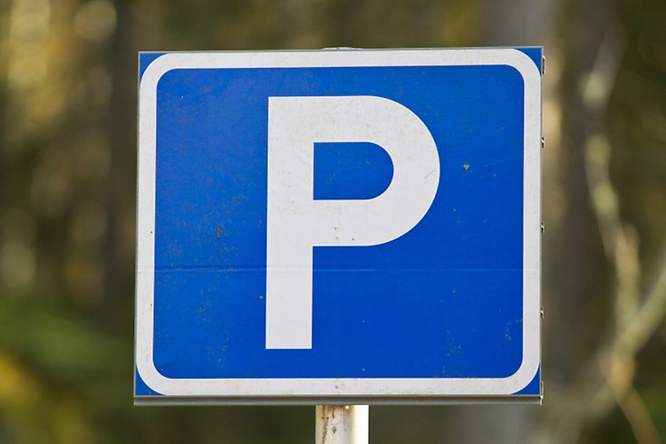 En parkeringsskylt.